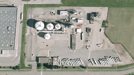 Vue satellite&nbsp;de l'usine Air Products, &agrave;&nbsp;Saint-Quentin-Fallavier, en Is&egrave;re. (FRANCETV INFO / GOOGLE EARTH)