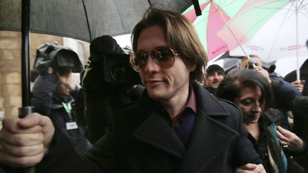 Raffaele Sollecito, l'ancien petit ami d'Amanda Kox, le 30 janvier 2014 &agrave; Florence (Italie), arrivant au proc&egrave;s qui le verra &ecirc;tre condamn&eacute; &agrave; 25 ans de prison pour le meurtre de Meredith Kercher. (ANTONIO CALANNI / AP / SIPA)