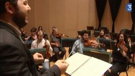 L&#039;Orchestre de Caen et Vahan Mardirossian (1), première répétition
 (Culturebox)