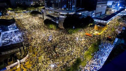 Hong Kong (Chine), le 28 septembre 2014 : manifestation des habitants de Hong Kong pour la démocratie, contre le pouvoir central de Pékin.
 ( AFP PHOTO / XAUME OLLEROS)