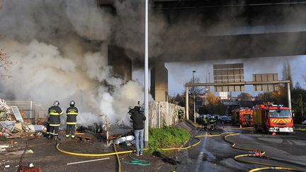  (En décembre 2013, un autre incendie dans un campement voisin avait fait une victime © MAXPPP/C. Lefebvre)