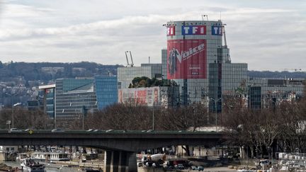 Le siège du groupe TF1 à Boulogne-Billancourt (Hauts-de-Seine), le 5 mars 2018. (MAXPPP)