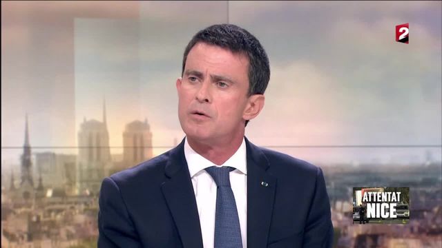 "C'est un terroriste, sans doute lié à l'islamisme radical" dit Manuel Valls