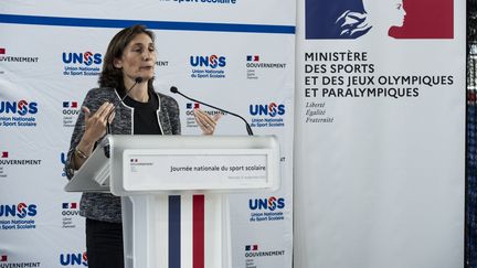 La ministre des Sports et des Jeux olympiques et paralympiques, Amélie Oudéa-Castéra, à Paris, le 21 septembre 2022. (GAUTHIER BEDRIGNANS / AFP)