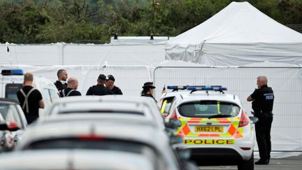 &nbsp; (L'avion s'est crashé alors qu'il tentait d'atterrir sur l'aéroport de Blackbushe, à une soixantaine de kilomètre de Londres. Une enquête a été ouverte © MAXPPP)