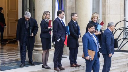 Les ministres démissionnaires à la sortie du dernier conseil des ministres de Michel Barnier mercredi 11 décembre 2024. (VINCENT ISORE / MAXPPP)