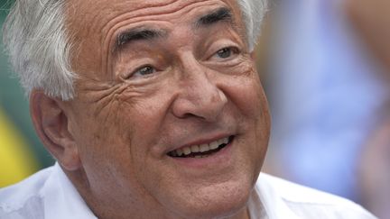 Dominique Strauss-Kahn, lors de la finale dames du tournoi de tennis de Roland-Garros, le 8 juin &agrave; Paris. (MIGUEL MEDINA / AFP)