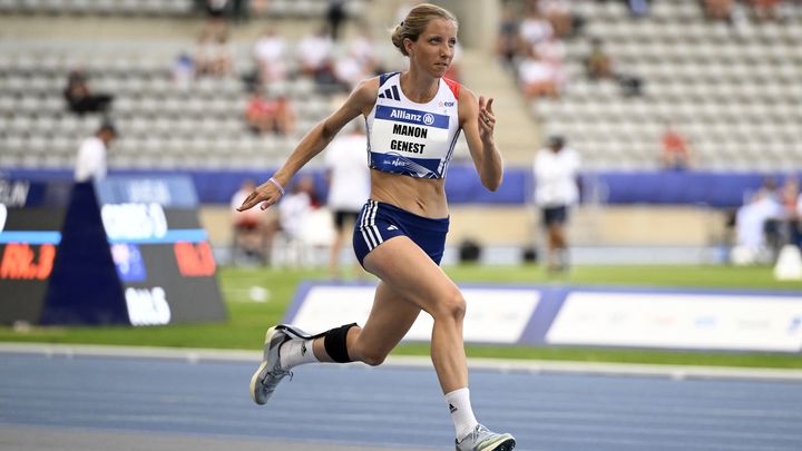 Manon Genest lors du concours de saut en longueur (catégorie T37) des championnats du monde de para athlétisme à Paris, le 11 juillet 2023. (HERVIO JEAN-MARIE / KMSP)