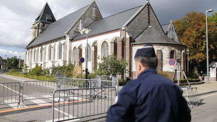 L'église Saint-Etienne de Saint-Etienne-du-Rouvray en Normandie (CHARLY TRIBALLEAU / AFP)