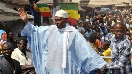 Le président sénégalais Abdoulaye Wade en tournée électorale en Casamance le 12 février 2012 (AFP PHOTO / SEYLLOU)