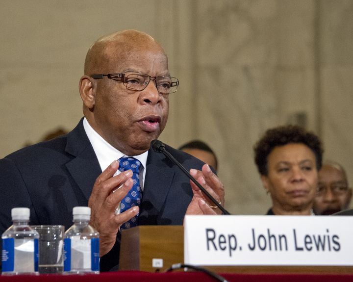 Le représentant démocrate de Géorgie, John Lewis, le 11 janvier 2017, au Capitole à Washington (Etats-Unis). (RON SACHS / DPA / AFP)