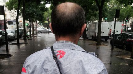 &nbsp; (Joël retrouve la liberté 42 ans après l'avoir perdue © Radio France/Jérôme Jadot)