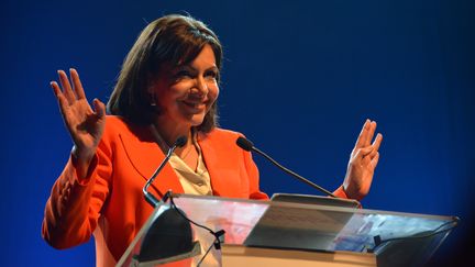 Anne Hidalgo, la candidate socialiste &agrave; la mairie de Paris, lance sa campagne, le 28 mai 2013 &agrave; Paris. (CITIZENSIDE.COM / AFP)