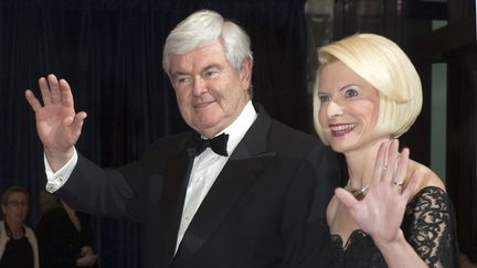 Newt Gingrich et sa femme Callista, le 28 avril 2012 au d&icirc;ner des correspondants de la presse de la Maison Blanche, &agrave; Washington&nbsp;(Etats-Unis). (JONATHAN ERNST / REUTERS)