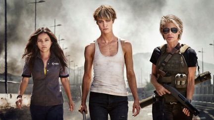 "Terminator : Dark Fate" et ses trois héroïnes, notamment Linda Hamilton (à droite) qui fait son retour dans la franchise. (TWENTIETH CENTURY FOX)