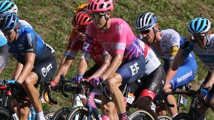 Neilson Powless (EF Pro Cycling) est le premier Amérindien à remporter une classique. En effet, Powless est membre de la tribu Onneiout !&nbsp; (LAURENT LAIRYS / AFP)