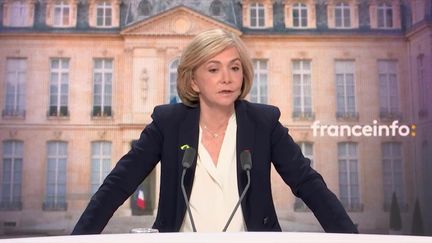 Valérie Pécresse, candidate Les Républicains à l’élection présidentielle, était mercredi 6 avril l’invitée du 8h30 franceinfo.&nbsp; (FRANCEINFO / RADIOFRANCE)