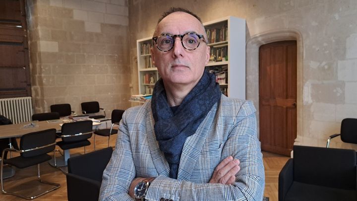 Bertrand Guillet, directeur du musée d'histoire de Nantes. (JULIE PIETRI / RADIO FRANCE)