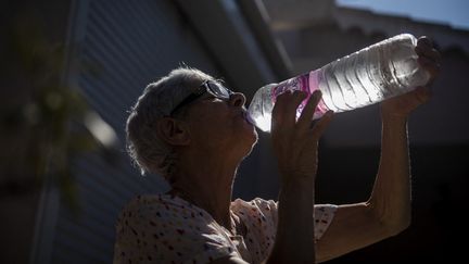 Forte chaleurs : comment bien s’hydrater ?