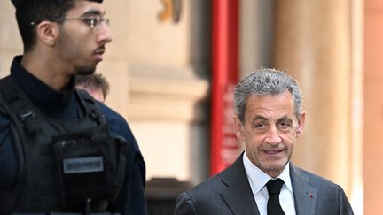 Nicolas Sarkozy à son arrivée à la cour d'appel de Paris le 17 mai 2023. (BERTRAND GUAY / AFP)