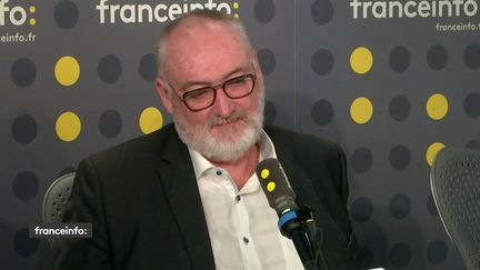 Patrick Liébus, président de la Confédération de l'artisanat et des petites entreprises du bâtiment, le 10 janvier sur franceinfo. (FRANCEINFO / RADIO FRANCE)