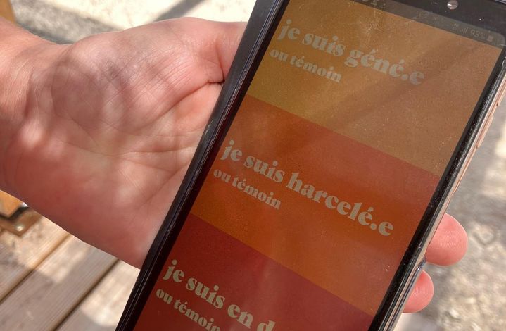 L’application, créée à l’origine pour le festival Marsatac à Marseille, géolocalise la victime. (WILLY MOREAU / RADIO FRANCE)