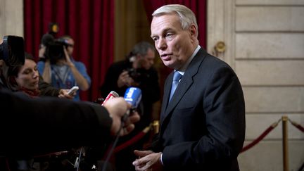 Le Premier ministre Jean-Marc Ayrault lors d'une conf&eacute;rence de presse &agrave; l'Elys&eacute;e, &agrave; Paris, le 30 octobre 2012. (MARTIN BUREAU / AFP)