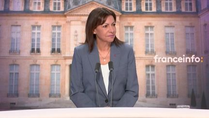 Anne Hidalgo, candidate du Parti socialiste à l’élection présidentielle, était mardi 5 avril l’invité du 8h30 franceinfo.&nbsp; (FRANCEINFO / RADIOFRANCE)