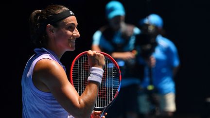 Caroline Garcia lors du premier tour de l'Open d'Australie, le 17 janvier 2023. (PAUL CROCK / AFP)