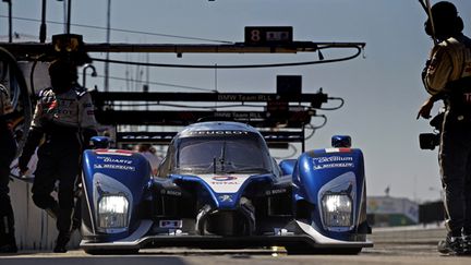 La Peugeot 908 dans la pit-lane de Sebring (FRANCOIS FLAMAND / DPPI)