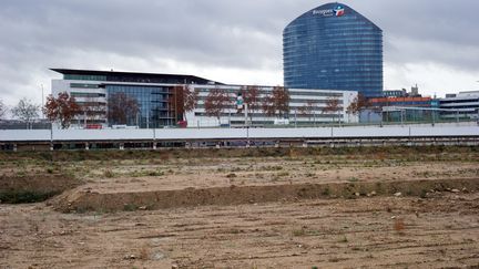 Le chantier du futur minist&egrave;re de la D&eacute;fense, dans le quartier de Balard &agrave; Paris, le 7 d&eacute;cembre 2011. (MARTIN BUREAU / AFP)