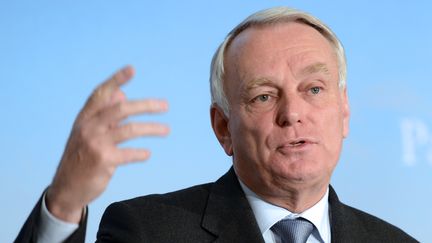 Les propos de Jean-Marc Ayrault dans Le Parisien ont relanc&eacute;, mardi 30 octobre, le d&eacute;bat sur les 35 heures. (BERTRAND GUAY / AFP)