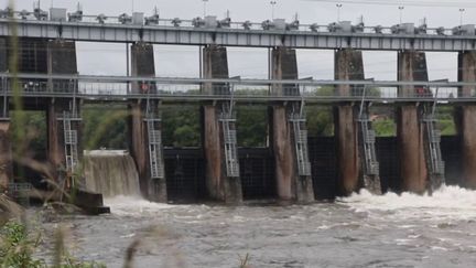 Dordogne : à Saint-Capraise-de-Lalinde, un barrage financé par l'Union européenne (France 2)