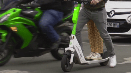 Trottinettes électriques : une étude met en lumière la violence des blessures lors des accidents (France 3)