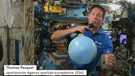 L'astronaute Thomas Pesquet, dans l'ISS, le 30 avril 2021. (FRANCEINFO)