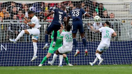 Rencontre de Ligue 1 entre les Girondins de Bordeaux et l'AS Saint-Etienne au Matmut Atlantique, le 20 avril 2022. (ROMAIN PERROCHEAU / AFP)