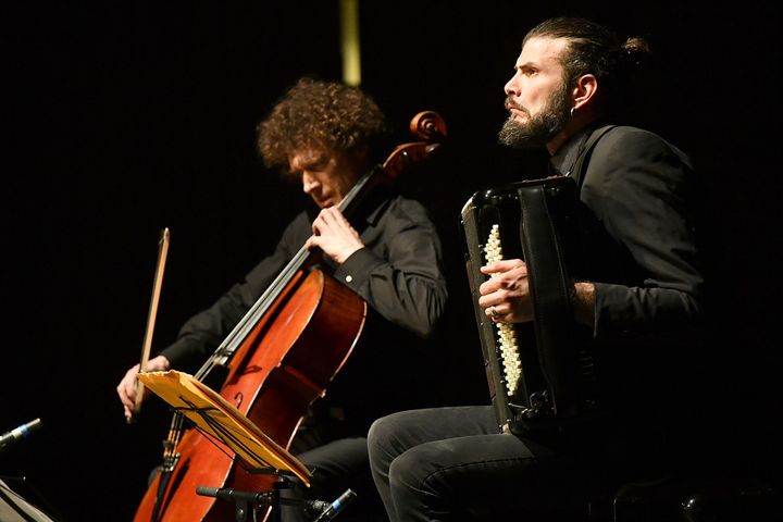 François Salque, Vincent Peiran
 (Marc Roger)