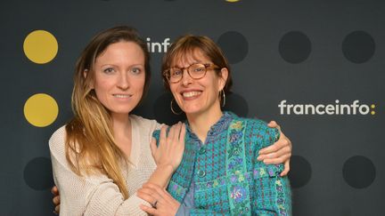 Valérie et Samantha, participantes au jeu d’aventure de M6,&nbsp; "Wild, la course de survie". (JEAN-CHRISTOPHE BOURDILLAT / RADIO FRANCE)