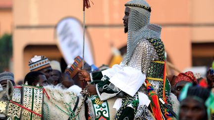 Cette parade est organisée deux fois par an dans les grandes villes du nord du Nigeria. Une première fois lors de la fin du ramadan. Une seconde au cours de la célébration de l'Aïd al-Adha, la plus importante fête de l'islam, appelée aussi la «fête du sacrifice», au moment du pèlerinage à La Mecque. (Akintunde Akinleye / REUTERS)