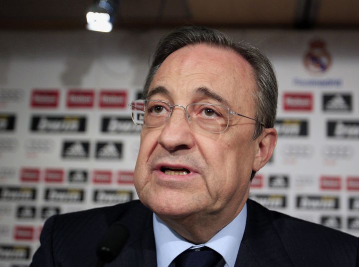 Le président du Real Madrid, Florentino Perez, en conférence de presse, le 26 mai 2010. (ANDREA COMAS / REUTERS)