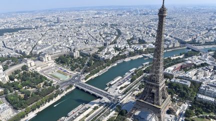 Pollution : dans la Seine, les déchets font leur lit