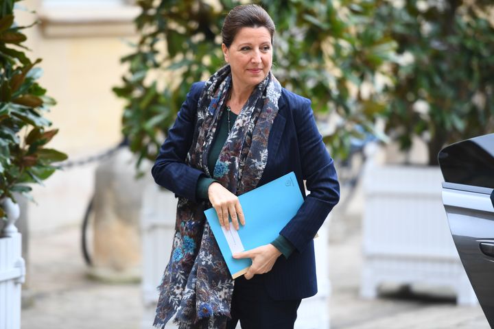 La ministre de la Santé, Agnès Buzyn, le 8 février 2020 à Matignon (Paris), à l'occasion d'un point presse sur l'épidémie de Covid-19. (CHRISTOPHE ARCHAMBAULT / AFP)