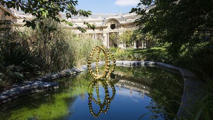 Vue de l'exposition Jean-Michel Othoniel, le Théorème de Narcisse, au Petit Palais (© Jean-Michel Othoniel - ADAGP, Paris 2021 © Photo Claire Dorn - Courtesy the artist and Perrotin)