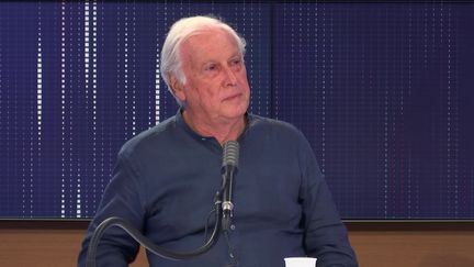 Jean-François Delfraissy, président du Conseil scientifique était l'invité du "8h30&nbsp;franceinfo", lundi 24 août 2020. (FRANCEINFO / RADIOFRANCE)