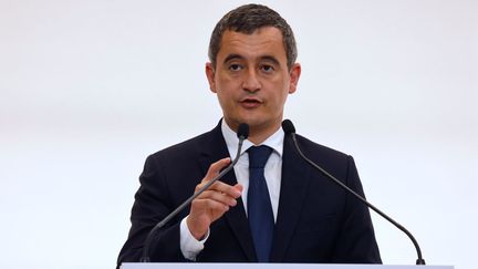 Le ministre de l'Intérieur, Gérald Darmanin, lors d'une conférence de presse sur les nouvelles mesures de lutte contre l'épidémie de Covid-19, le 15 octobre 2020 à Paris.&nbsp; (LUDOVIC MARIN / POOL / AFP)