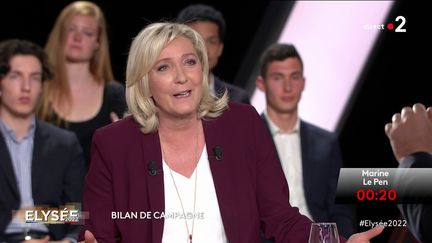 La nièce de M. Le Pen avec E. Zemmour, une image qui restera ?