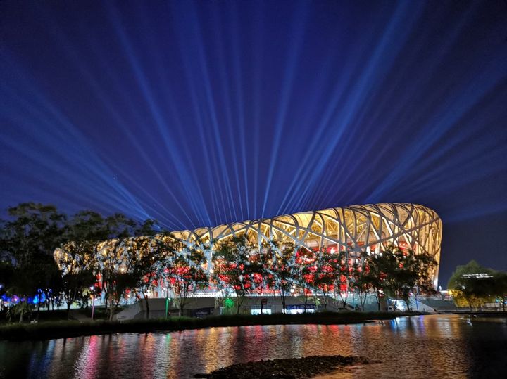 Le Nid d'oiseau de Pékin, stade olympique emblématique des Jeux d'été de 2008, et bientôt de ceux d'hiver de 2022. (SUI XIANKAI / XINHUA)