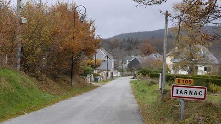  (Le "groupe de Tarnac" est soupçonné d'avoir saboté des lignes TGV en 2008 © PASSEMARD/CL2P/SIPA)