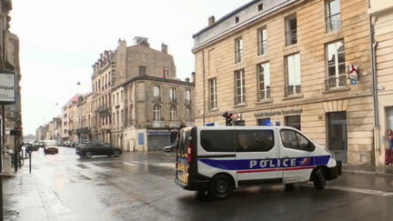 Bordeaux : une grand-mère et sa petite-fille brutalisées en pleine rue (FRANCE 2)