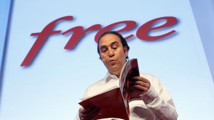 Le patron de Free, Xavier Niel, pr&eacute;sente l'offre Free Mobile, le 10 janvier 2012 &agrave; Paris. (THOMAS COEX / AFP)